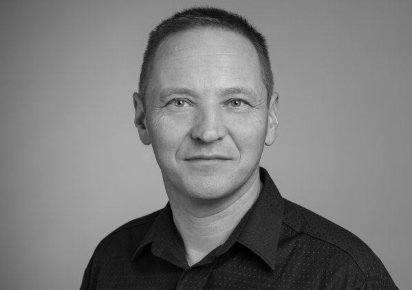 Dipl.- Ing. (FH) Stefan Mortag